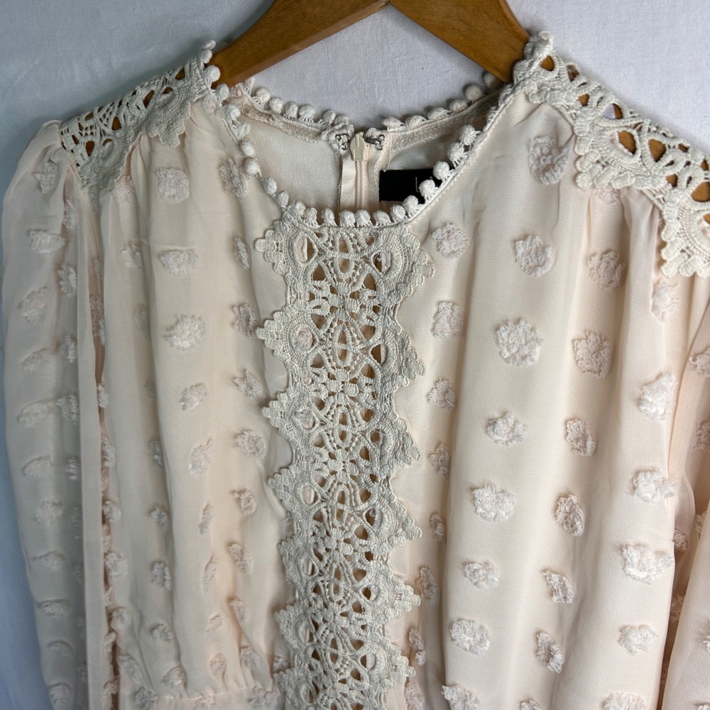 Lulus Lust or Love Dress Size‎ M Cream Embroidered Crochet Lace Sheer Mini Boho - Picture 3 of 12